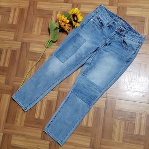 AMERICAN EAGLE OUTFITTERS loose ankle jeans